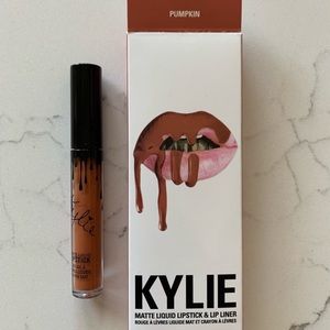 Kylie Jenner matte liquid lipstick